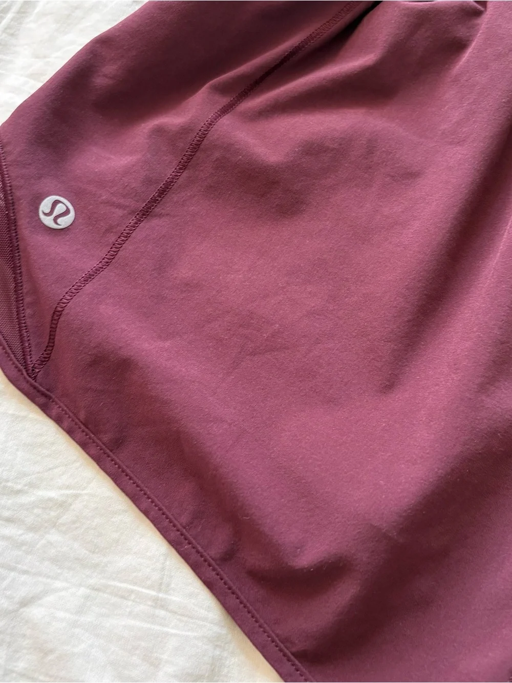 Lululemon Hotty Hot Size 4 Tall 4